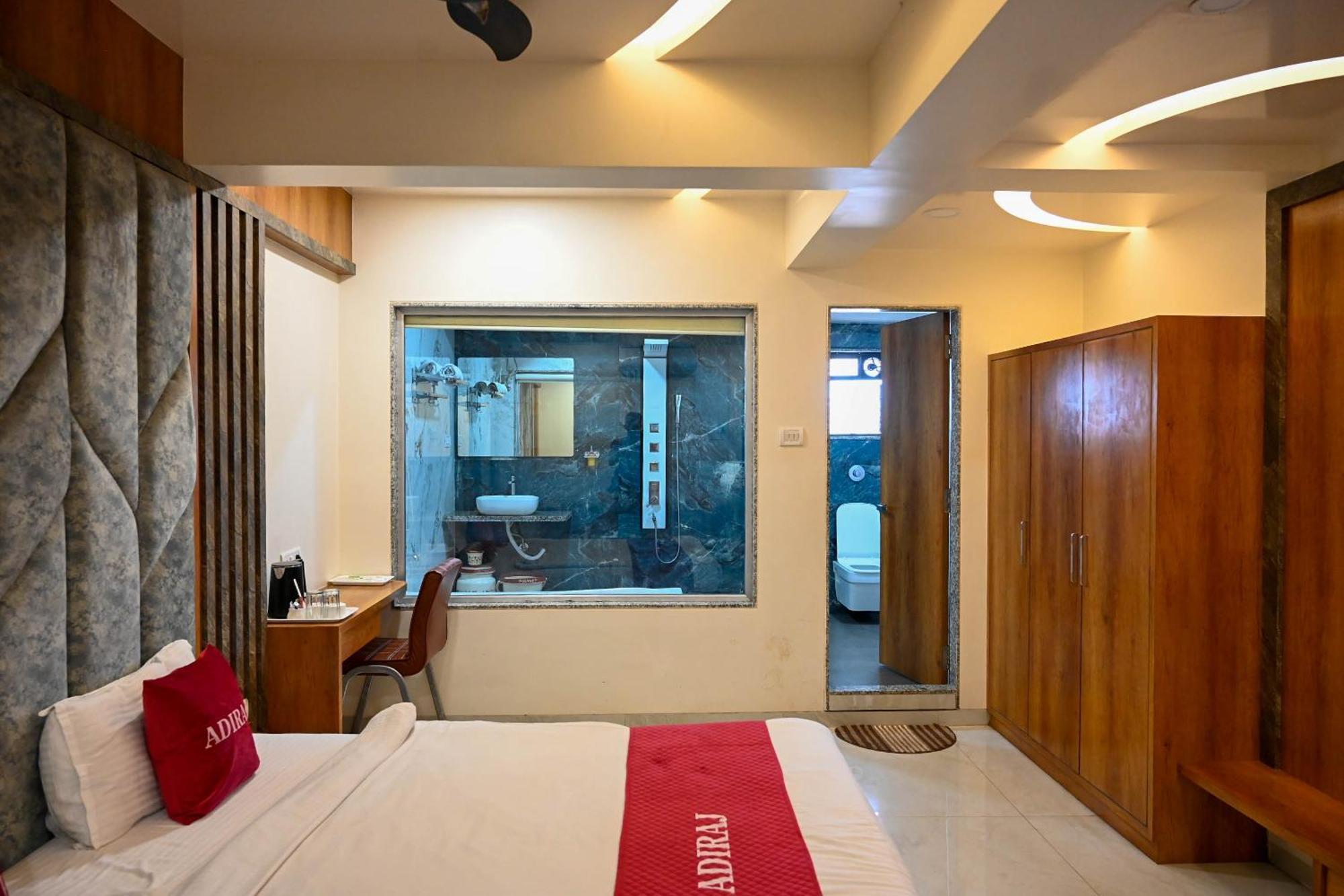 Hotel Adiraj Residency Navi Mumbai Exterior foto